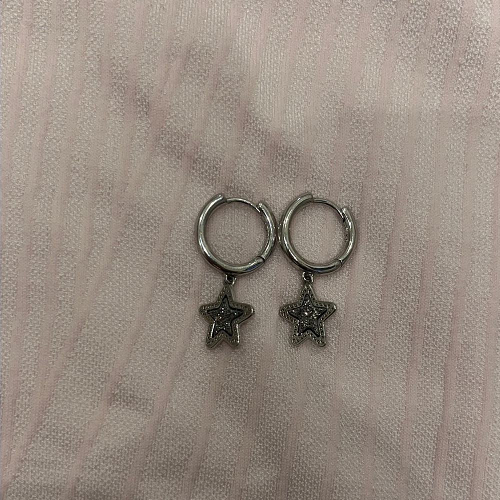 Kendra Scott Silver Star Hoop Earrings